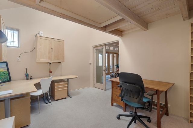 233 Camino De La Sierra, Santa Fe, NM 87501