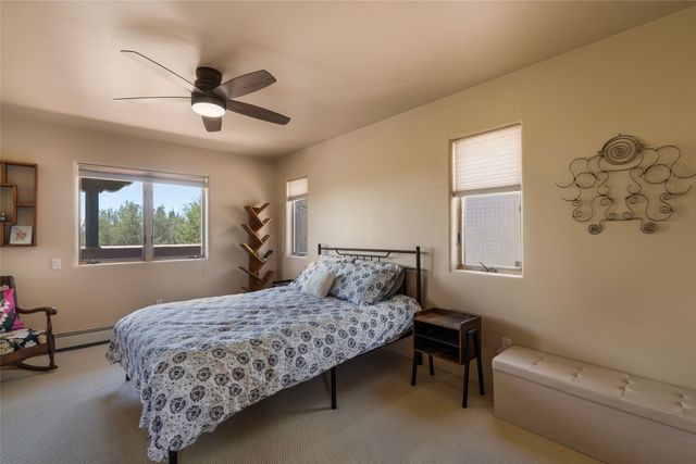233 Camino De La Sierra, Santa Fe, NM 87501