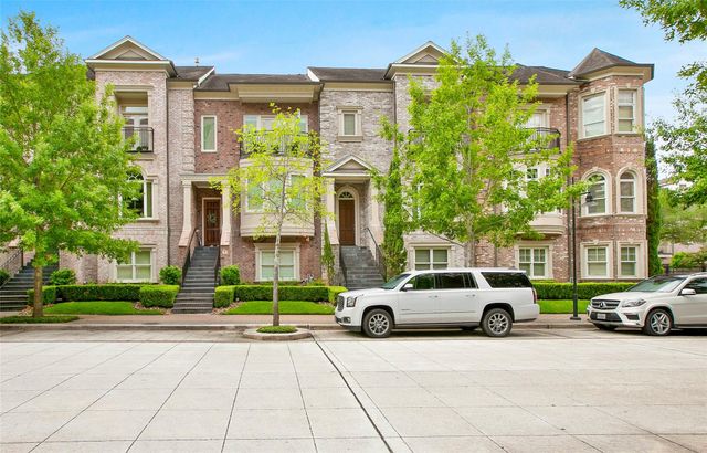 4 Waterway Court, The Woodlands, TX 77380