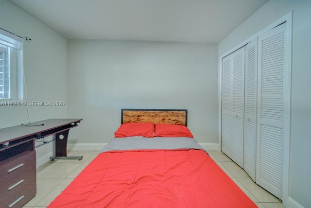 1918 SE 5th ct, Cape Coral, FL 33990