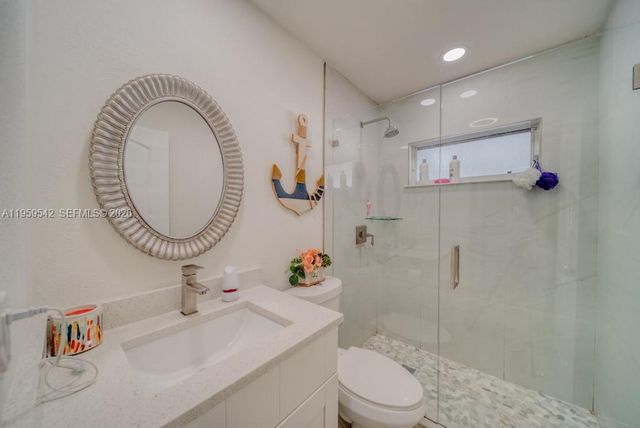 1918 SE 5th ct, Cape Coral, FL 33990