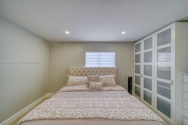 1918 SE 5th ct, Cape Coral, FL 33990