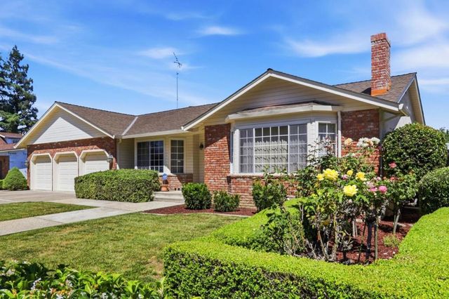 1369 Dry Creek Road, San Jose, CA 95125