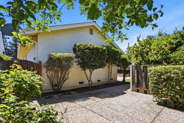 1369 Dry Creek Road, San Jose, CA 95125
