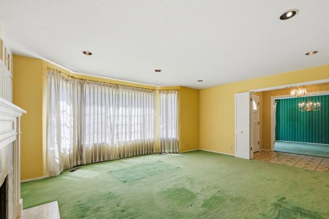 1369 Dry Creek Road, San Jose, CA 95125
