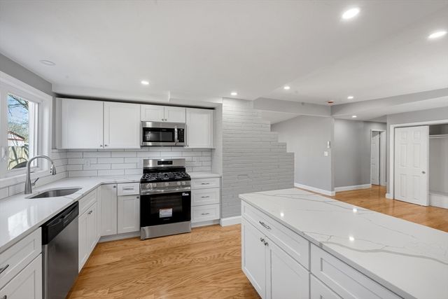 109 Hastings St, Framingham, MA 01701