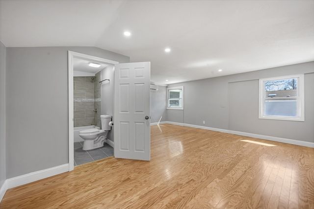 109 Hastings St, Framingham, MA 01701