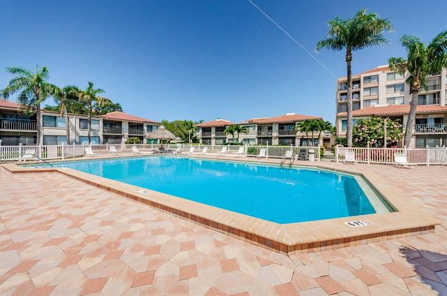 6218 PALMA DEL MAR BOULEVARD S 507, St Petersburg, FL 33715