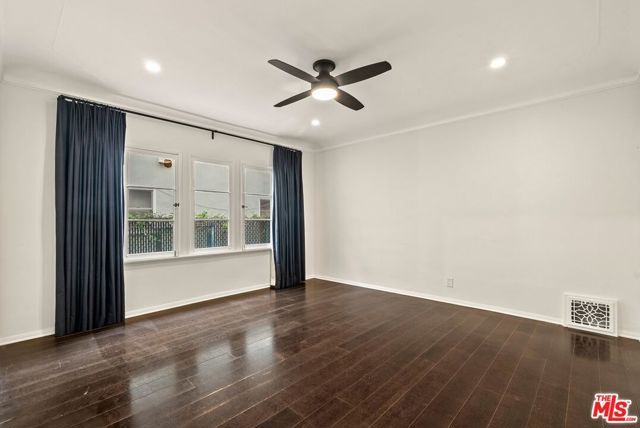 104 N Harper Avenue, Los Angeles, CA 90048