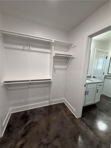 82 W Watson Lane, Farmington, AR 72730