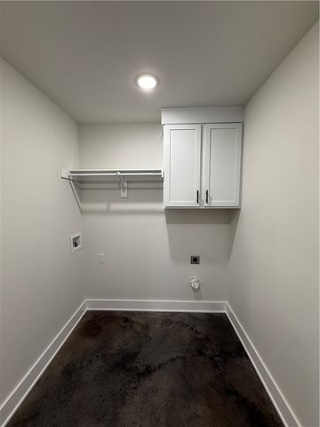 82 W Watson Lane, Farmington, AR 72730