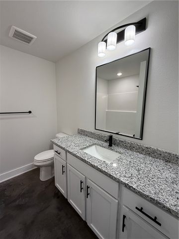 82 W Watson Lane, Farmington, AR 72730