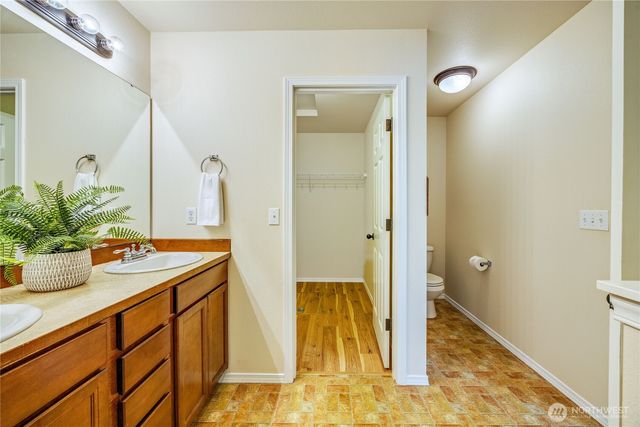5263 SE Morning Mist Road SE, Port Orchard, WA 98366