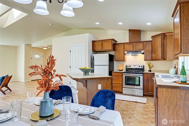 5263 SE Morning Mist Road SE, Port Orchard, WA 98366