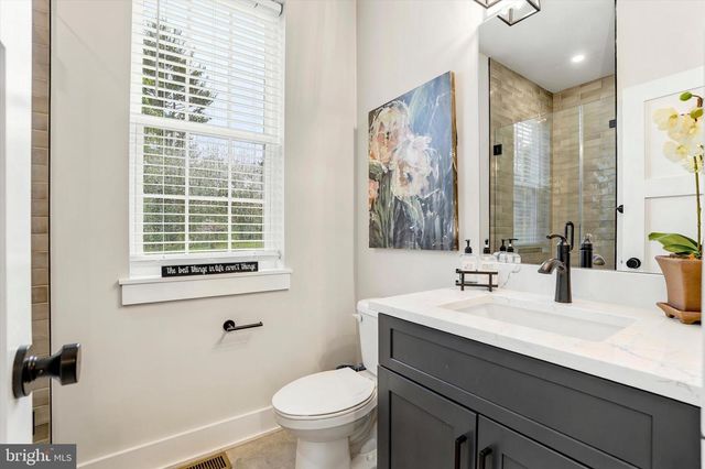 120 IVY MILLS RD, Glen Mills, PA 19342
