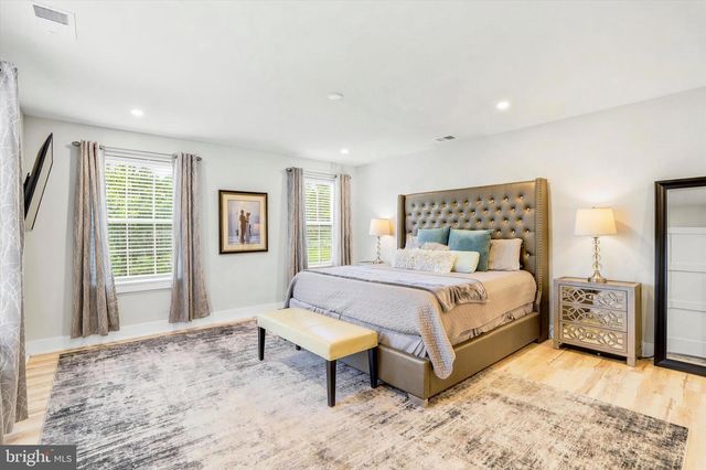 120 IVY MILLS RD, Glen Mills, PA 19342