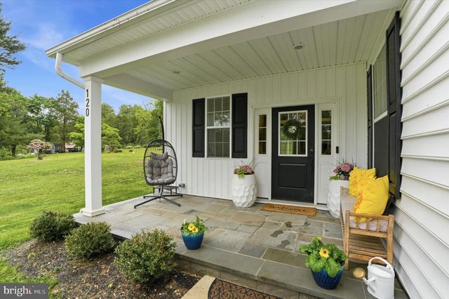120 IVY MILLS RD, Glen Mills, PA 19342