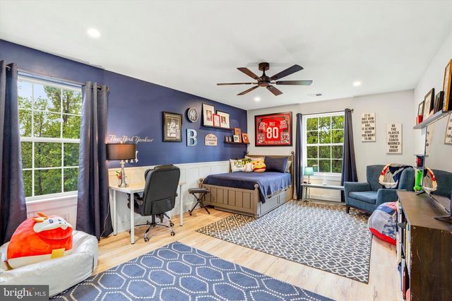 120 IVY MILLS RD, Glen Mills, PA 19342