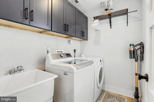 120 IVY MILLS RD, Glen Mills, PA 19342