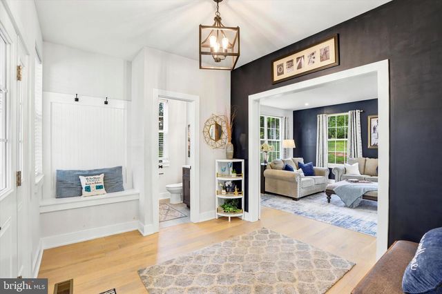 120 IVY MILLS RD, Glen Mills, PA 19342
