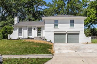 5140 Goodman Lane, Overland Park, KS 66202