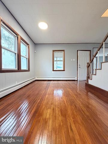 21 MORRIS AVE, Bridgeton, NJ 08302