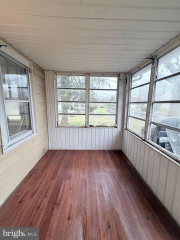 21 MORRIS AVE, Bridgeton, NJ 08302