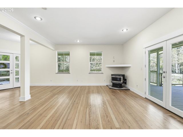 16111 S REDLAND Rd, Oregon City, OR 97045