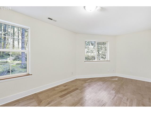 16111 S REDLAND Rd, Oregon City, OR 97045