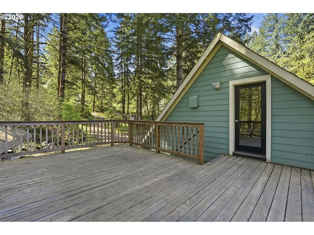 16111 S REDLAND Rd, Oregon City, OR 97045