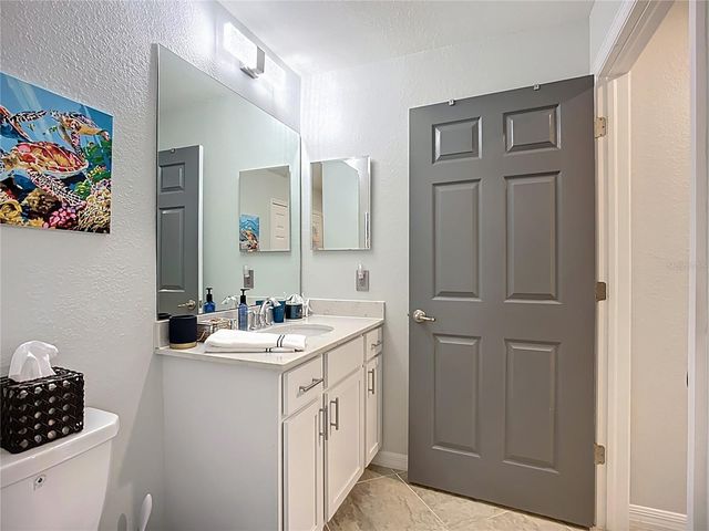 920 TIDEWATER SHORES LOOP 205, Bradenton, FL 34208