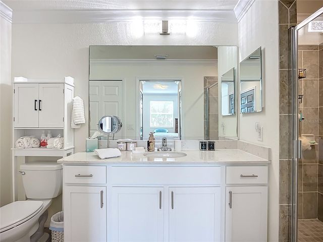 920 TIDEWATER SHORES LOOP 205, Bradenton, FL 34208