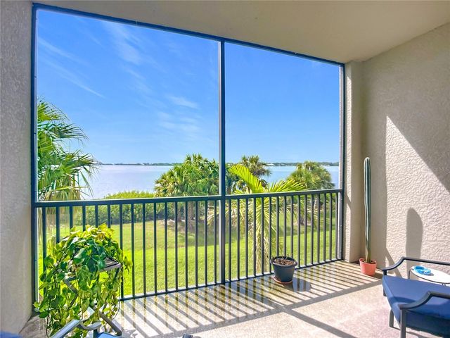 920 TIDEWATER SHORES LOOP 205, Bradenton, FL 34208