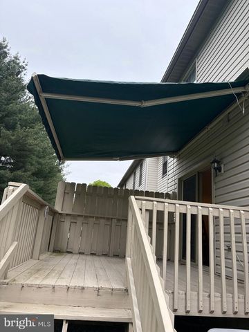 339 COBBLESTONE LN, Lancaster, PA 17601