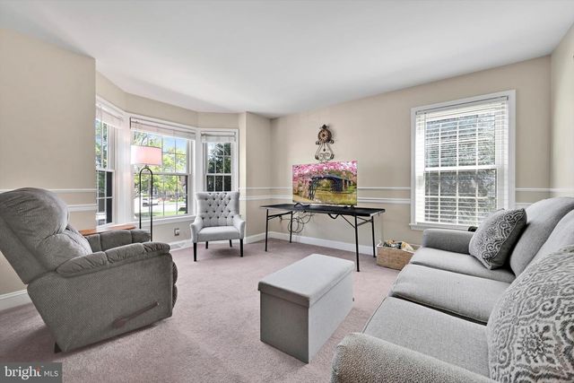 339 COBBLESTONE LN, Lancaster, PA 17601