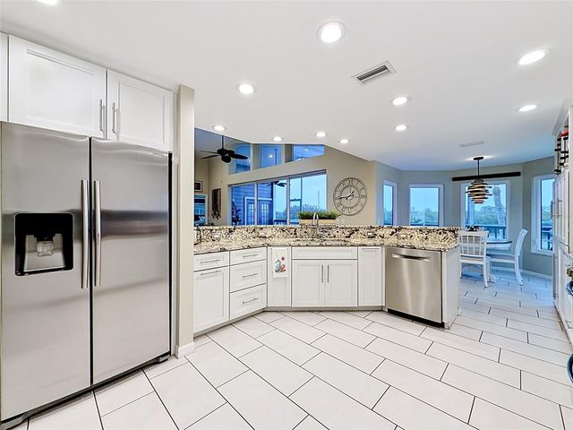 2021 NORTH POINTE ALEXIS DRIVE, Tarpon Springs, FL 34689