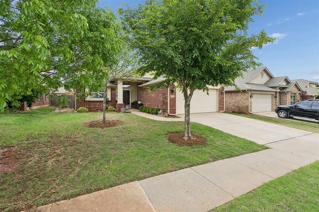 915 Ringwood Street, Norman, OK 73069