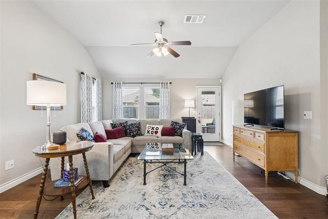 915 Ringwood Street, Norman, OK 73069