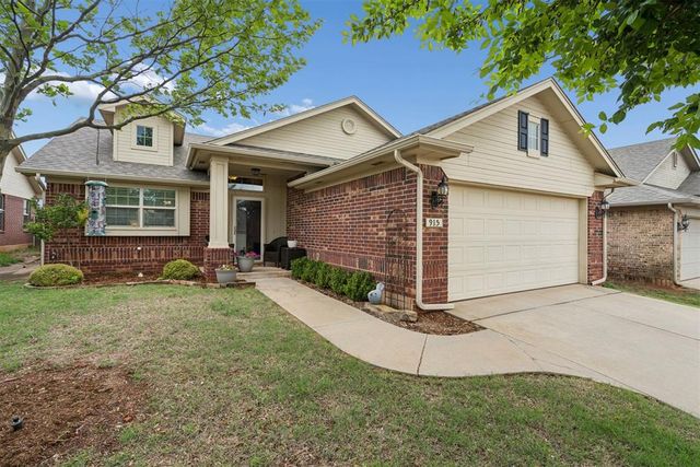 915 Ringwood Street, Norman, OK 73069