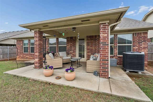 915 Ringwood Street, Norman, OK 73069
