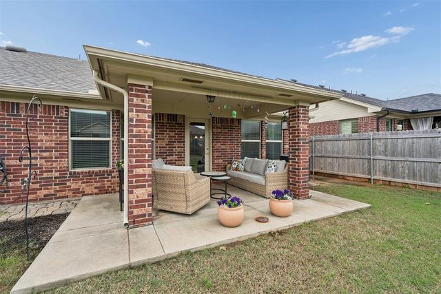 915 Ringwood Street, Norman, OK 73069