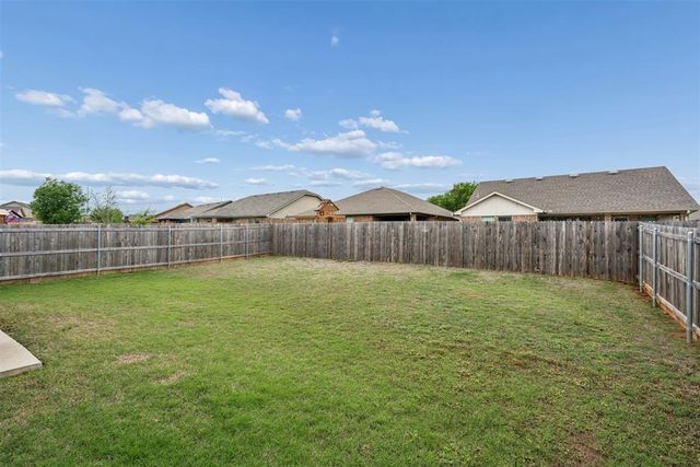 915 Ringwood Street, Norman, OK 73069