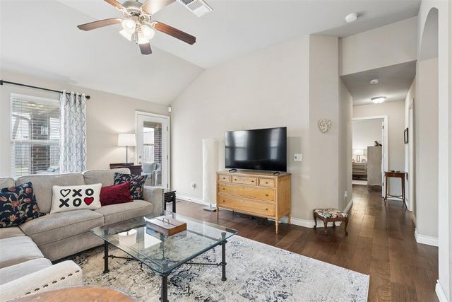 915 Ringwood Street, Norman, OK 73069