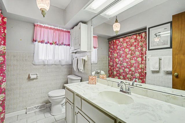 320 Peggy Lane, Ashville, OH 43103