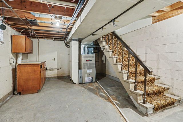 320 Peggy Lane, Ashville, OH 43103
