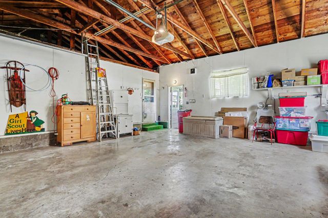 320 Peggy Lane, Ashville, OH 43103