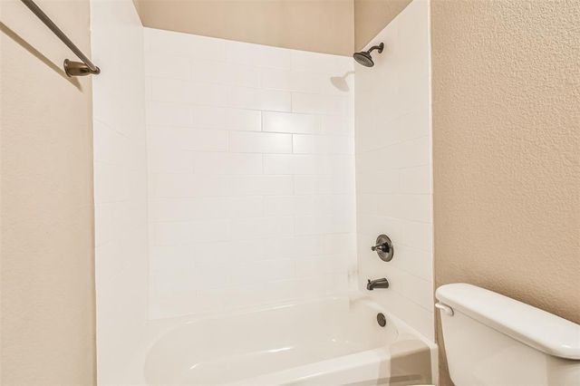 9896 Grosbeak Lane, Magnolia, TX 77354