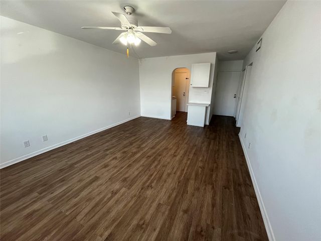 1821 NE 62nd Street 425, Fort Lauderdale, FL 33308