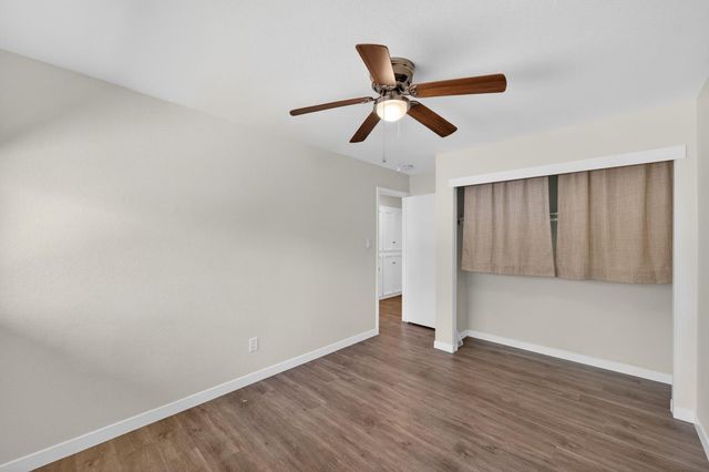 7382 FARM DALE Way, Sacramento, CA 95831