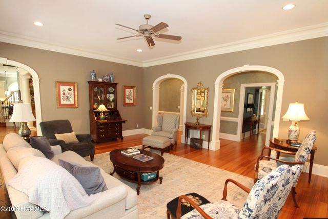 508 Chesapeake Place, Greenville, NC 27858